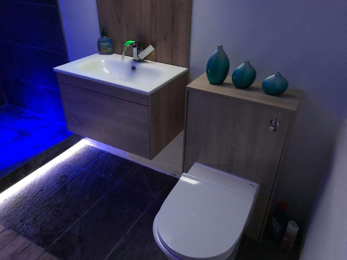 Vollie House With Hot Tub, Sauna & Log Burner Penpont Εξωτερικό φωτογραφία