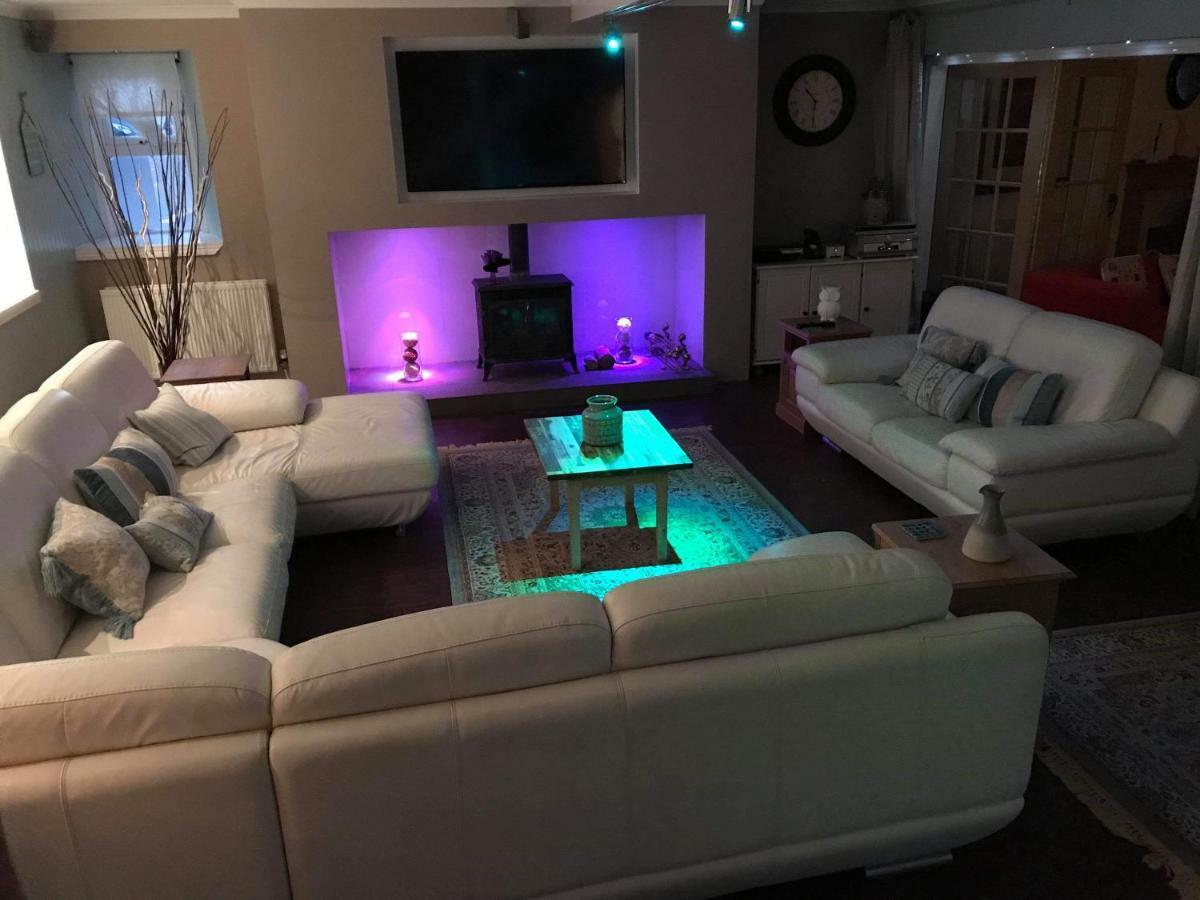 Vollie House With Hot Tub, Sauna & Log Burner Penpont Εξωτερικό φωτογραφία